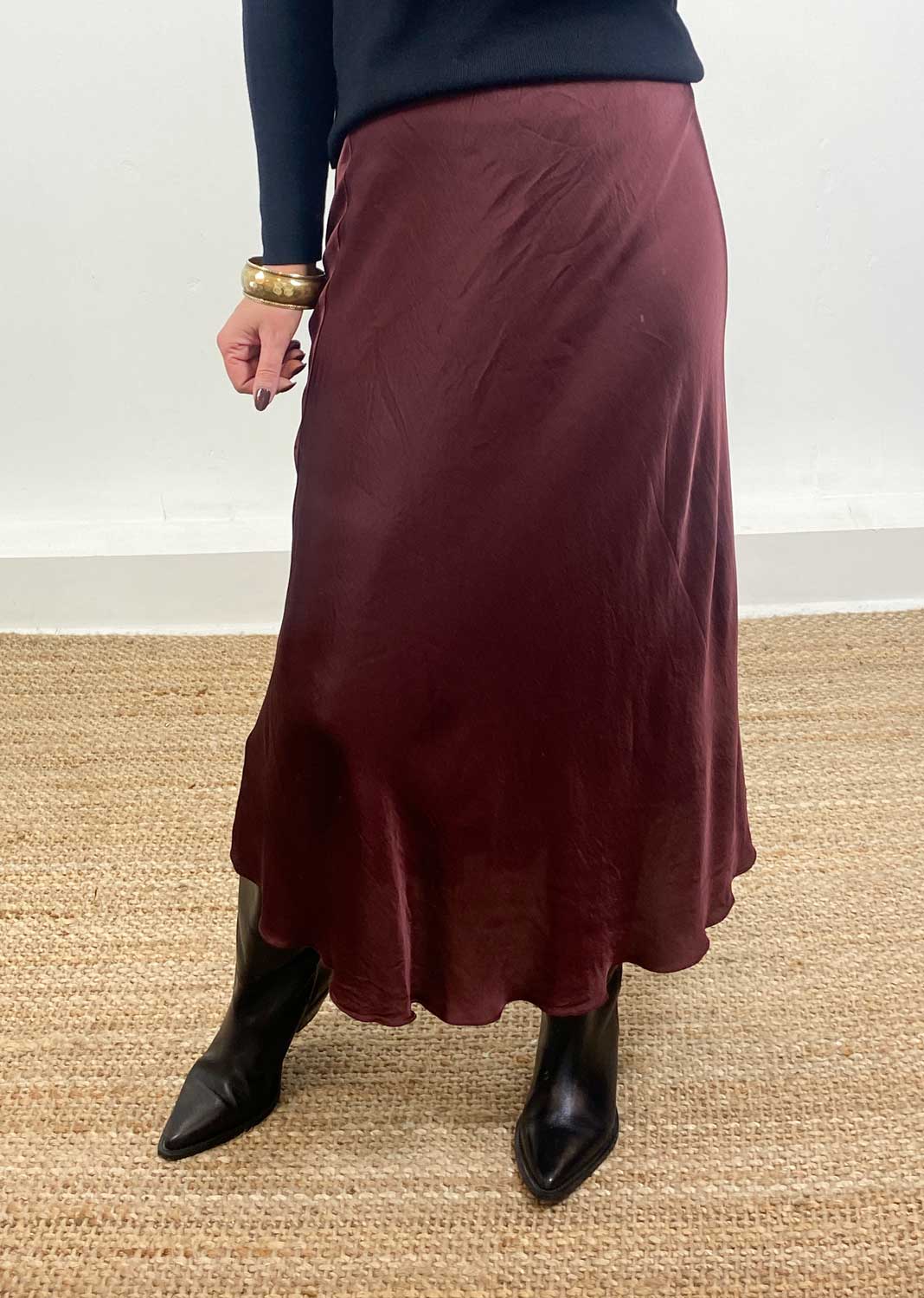 Sansi Silky Skirt Burgundy
