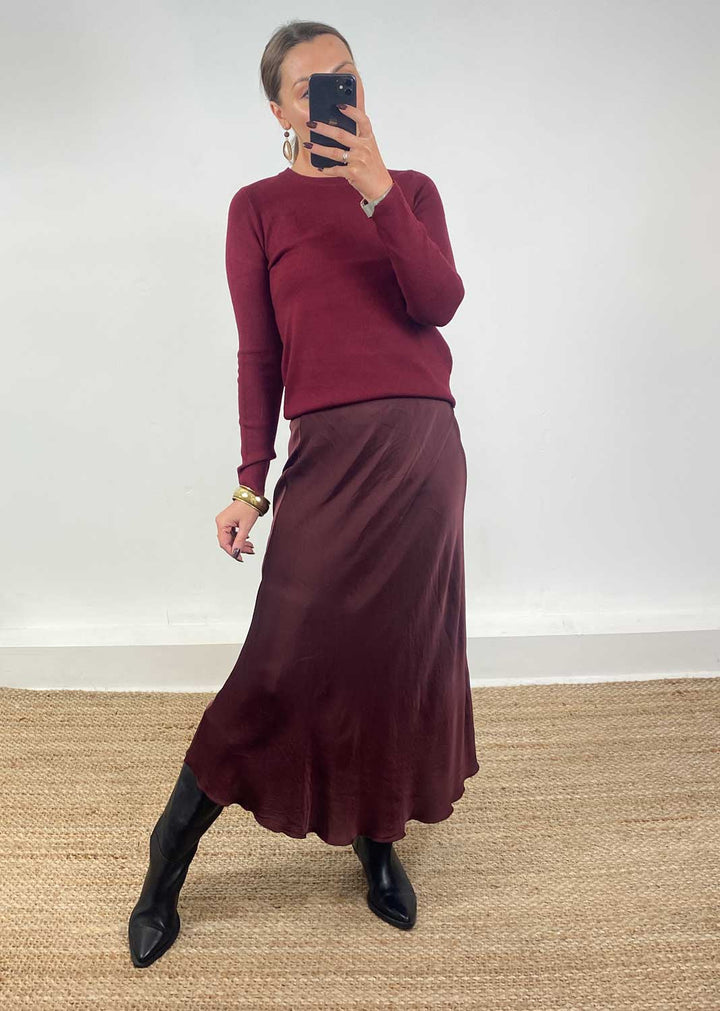 Sarah Basic Knit Top Burgundy