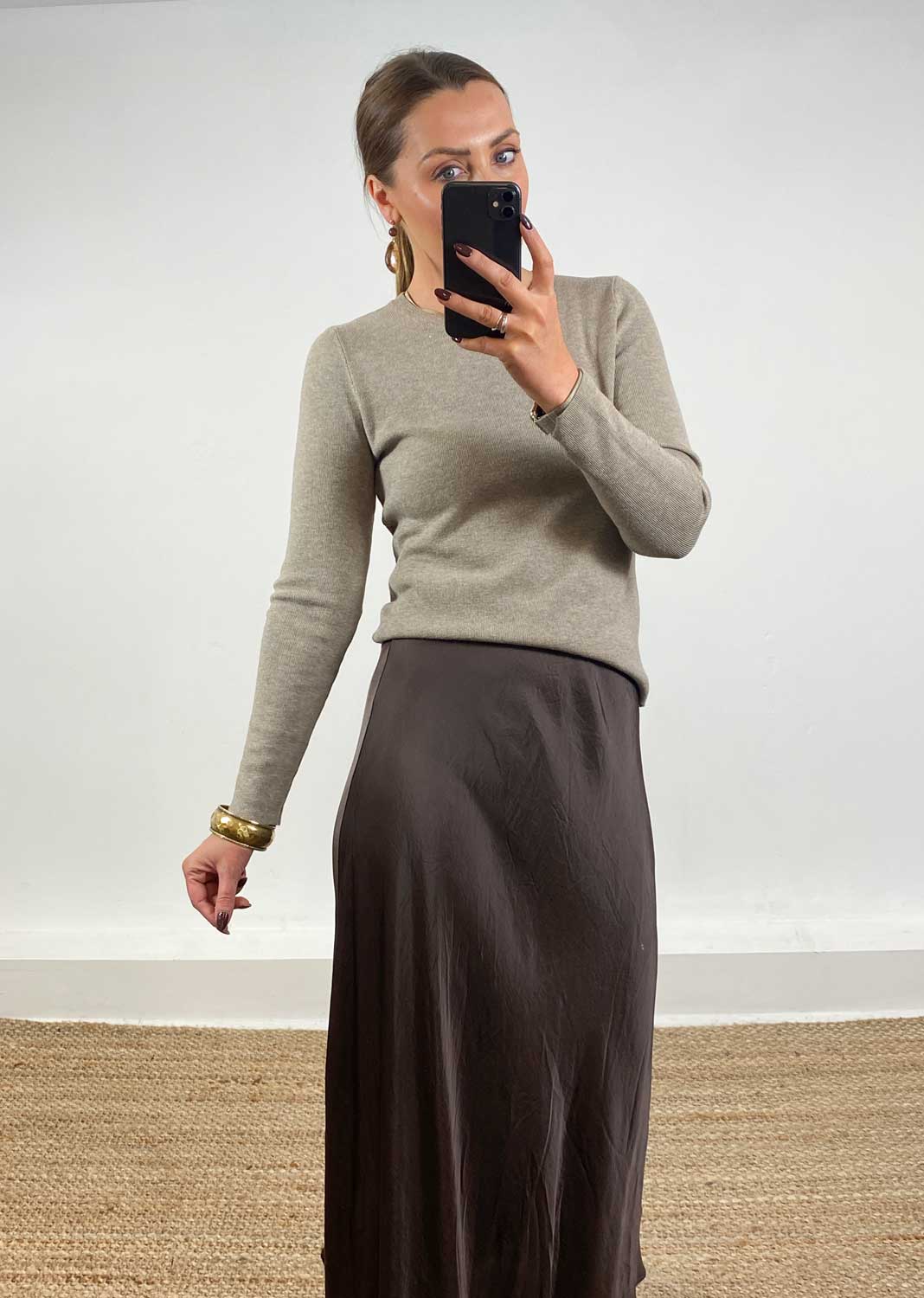 Sarah Basic Knit Top Taupe