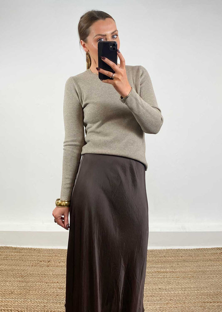 Sarah Basic Knit Top Taupe