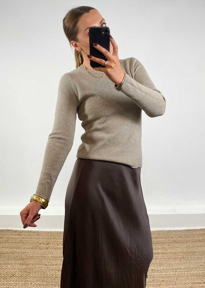 Sarah Basic Knit Top Taupe