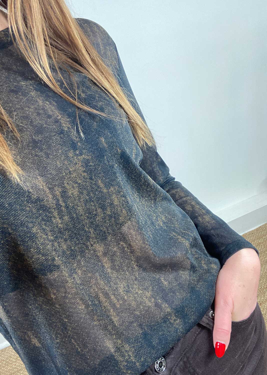 Maddie Sheer Shimmer Top Black