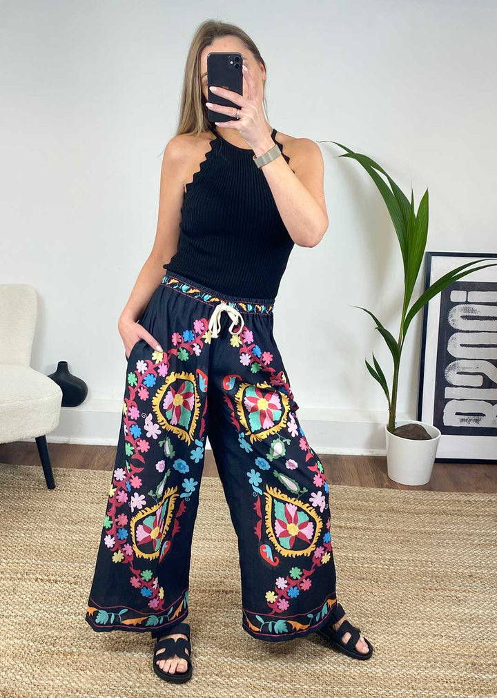Adelina Printed Trousers in Black
