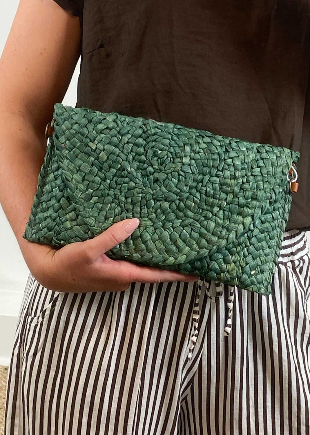 Bella Straw Clutch in Green