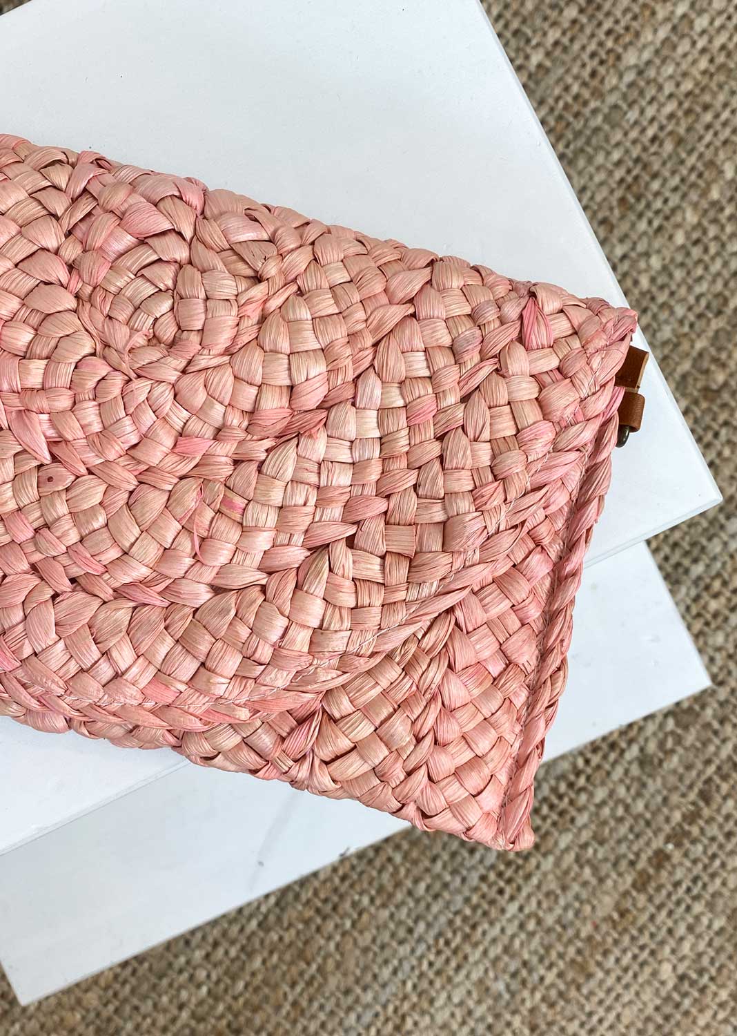 Bella Straw Clutch in Pink