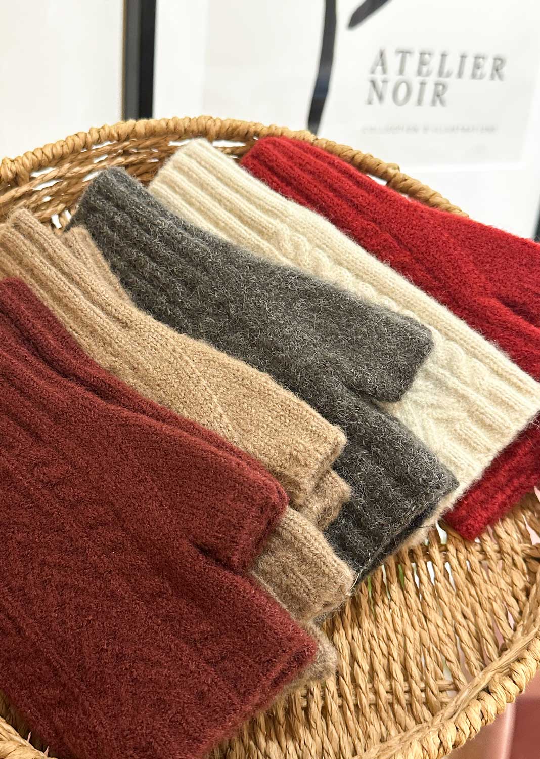 Cable Knit Cashmere Blend Mittens