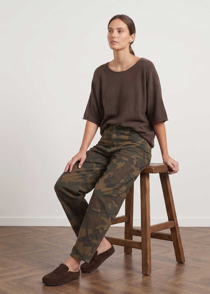 Wilder Camo Barrel Leg Jeans