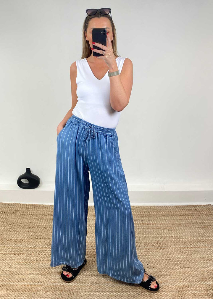 Annie Stripe Chambray Pants in Light Denim