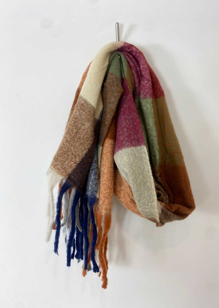 Ellis Check Heavyweight Wool Scarf in Tan