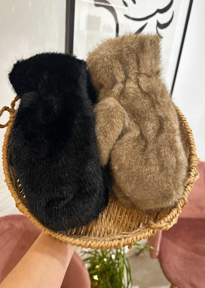 Christina Faux Fur Mittens Black