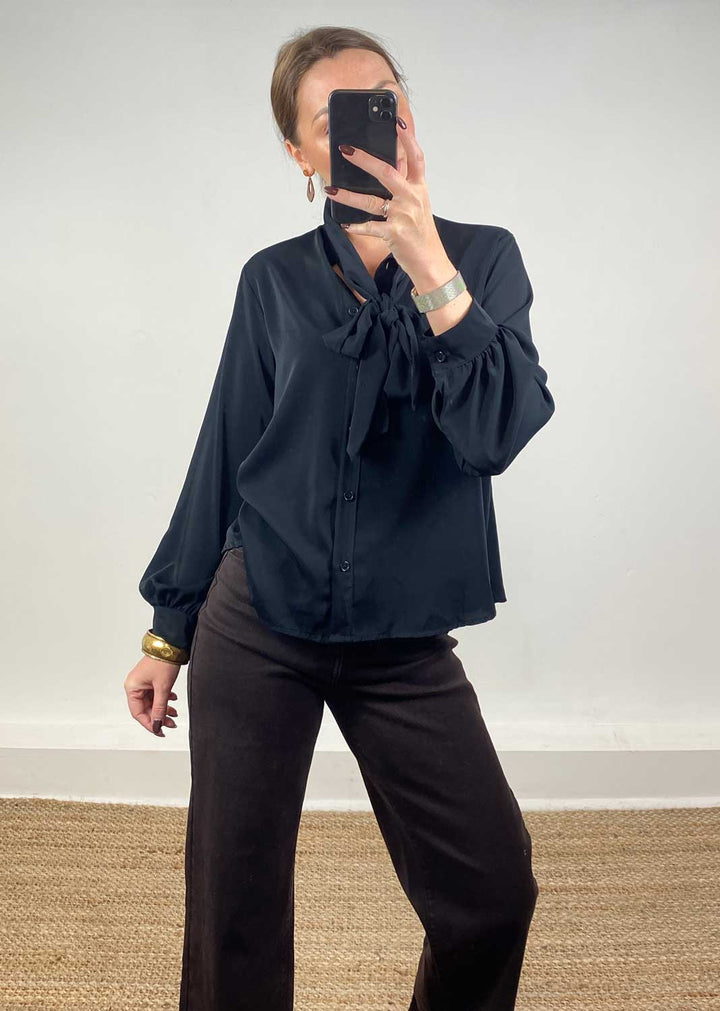 Pussy Bow Blouse Black