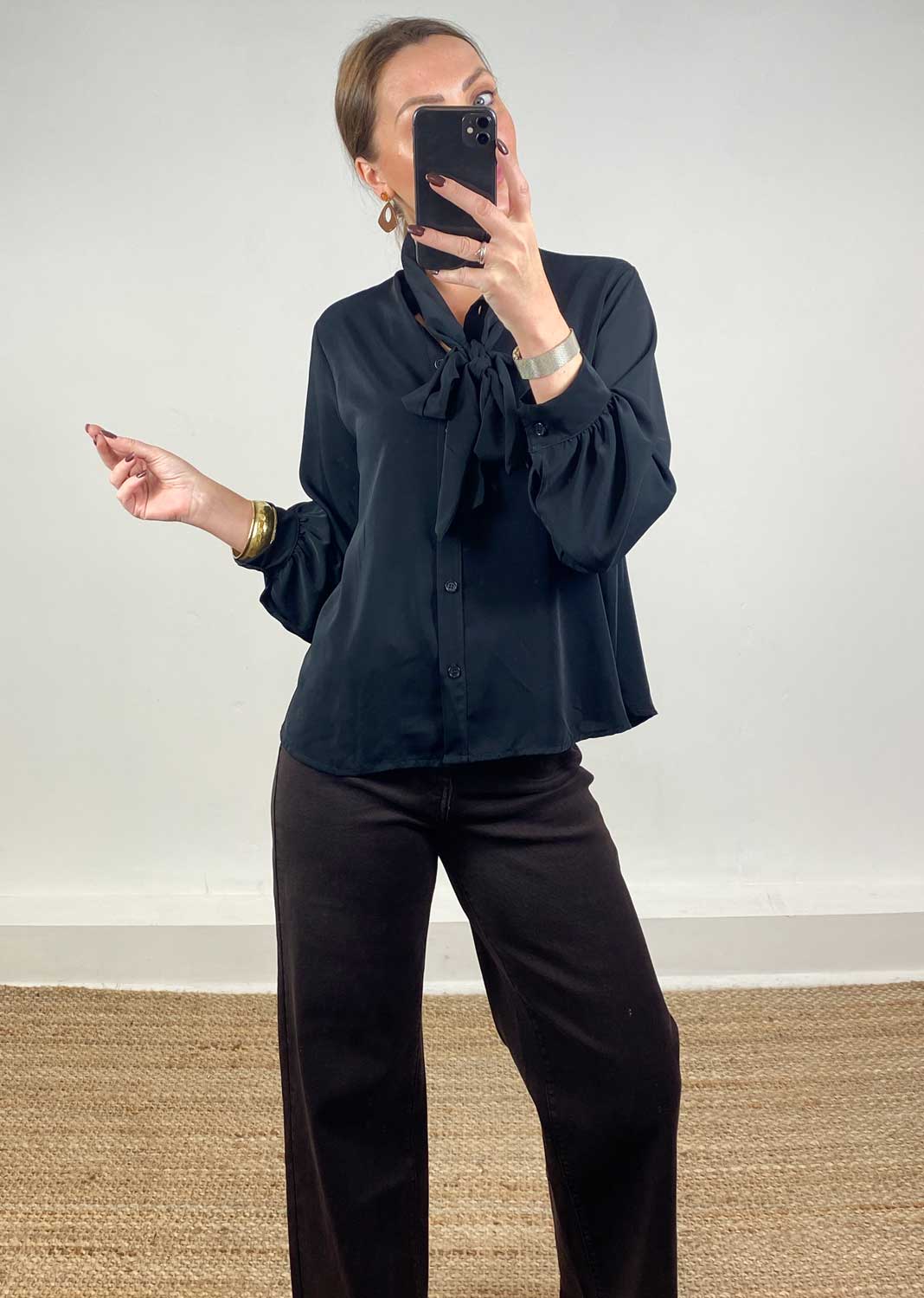 Claudia Pussy Bow Blouse Black