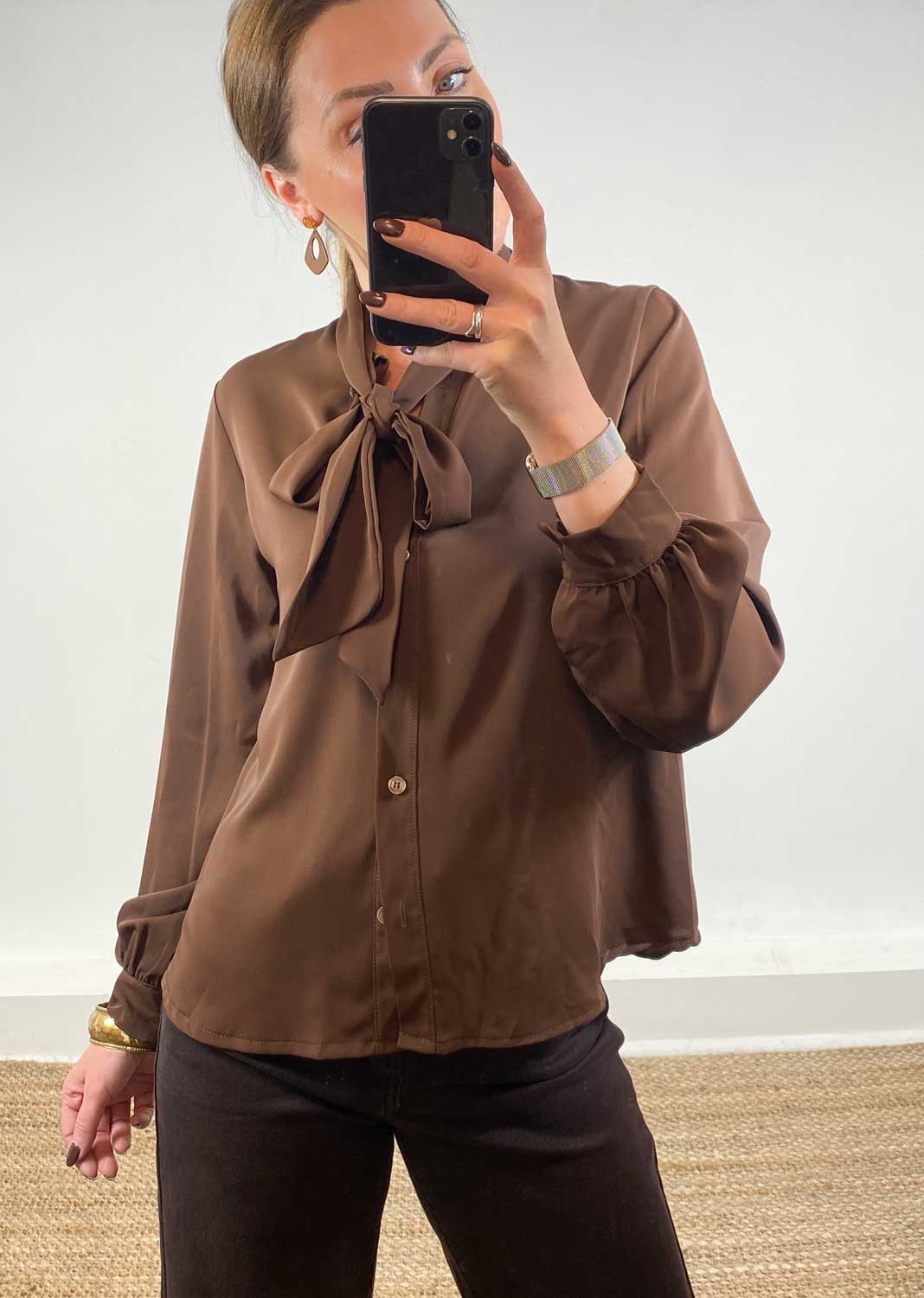 Claudia Pussy Bow Blouse Brown