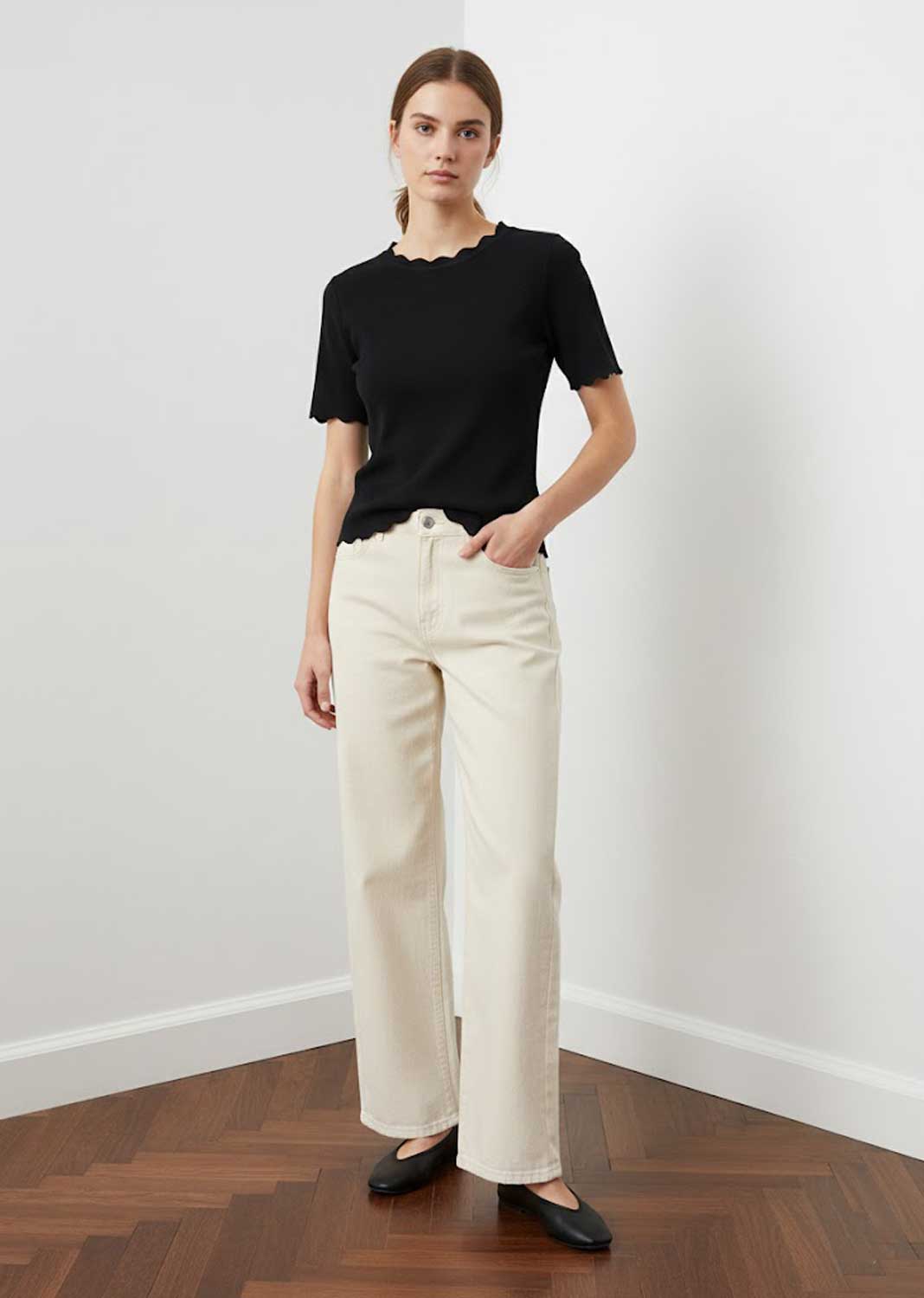 knitted ribbed scallop top black