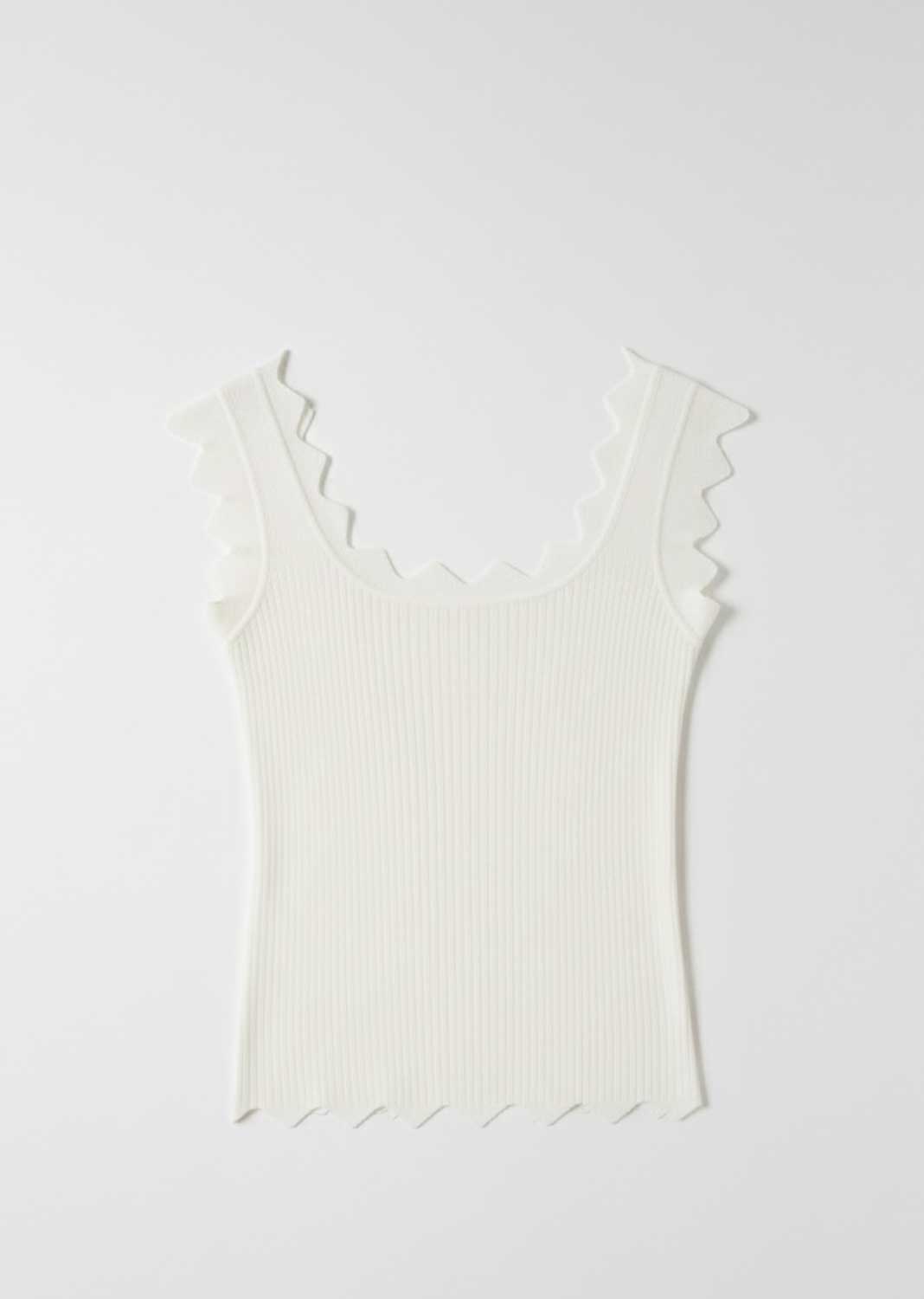 Kyla Zig Zag Trim Vest Ivory