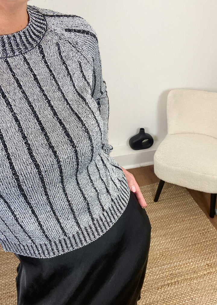 Vanja Lurex Knitted Jumper in Black Silver