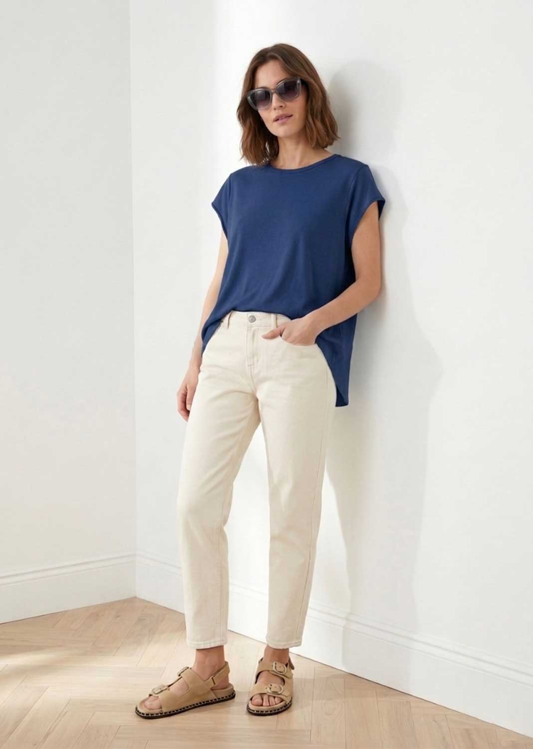 navy high low tshirt 