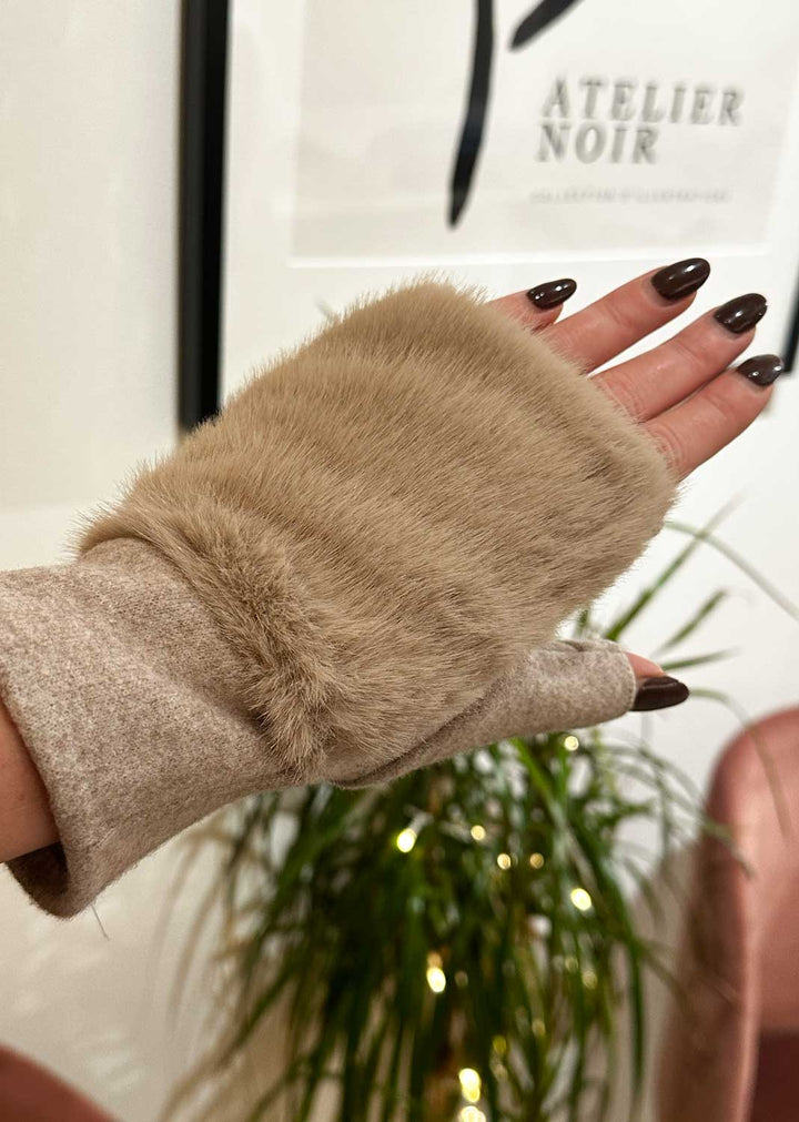Davina Faux Fur Fingerless Mittens Taupe