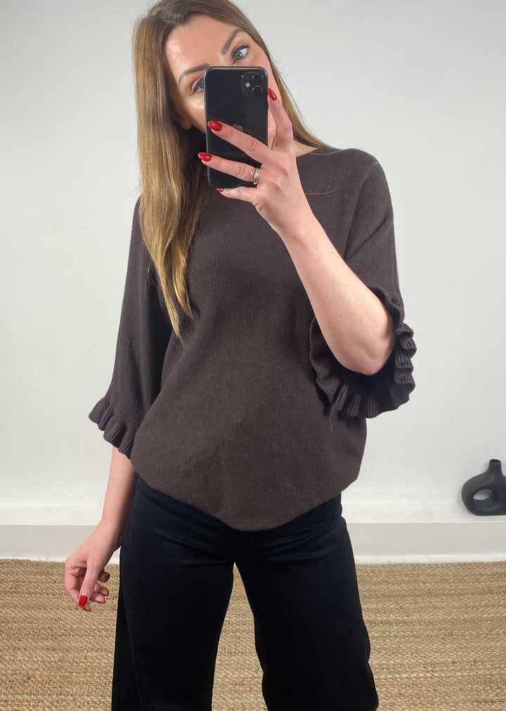 frill sleeve jumper brown