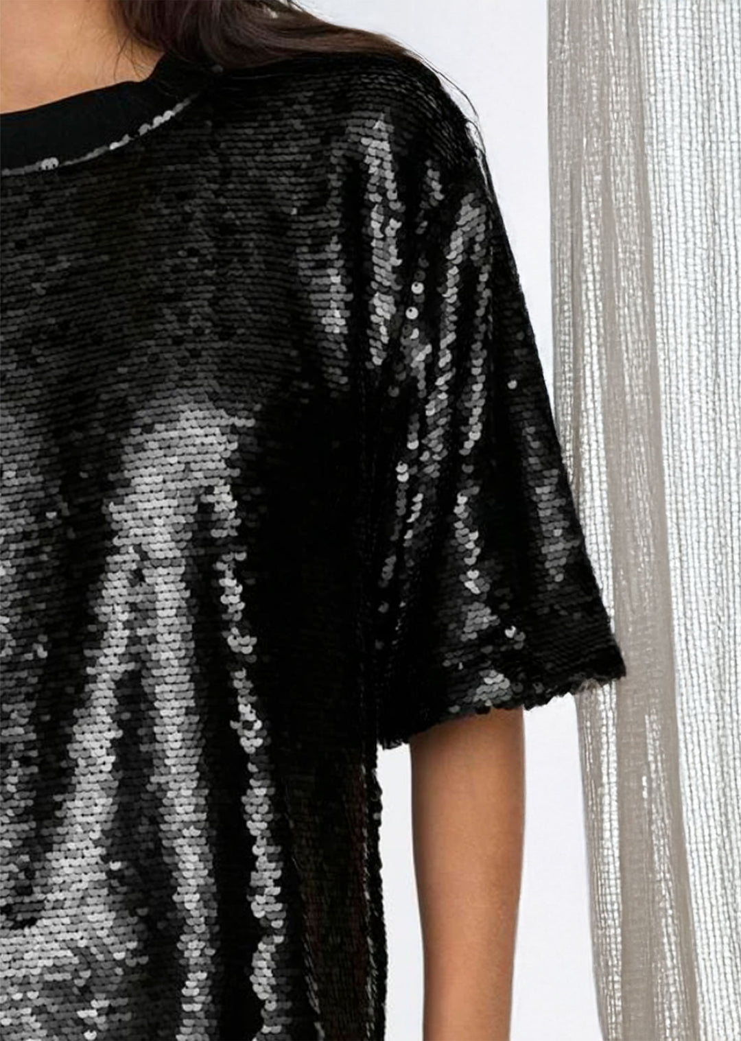 Fiona Sequin T-Shirt in Black