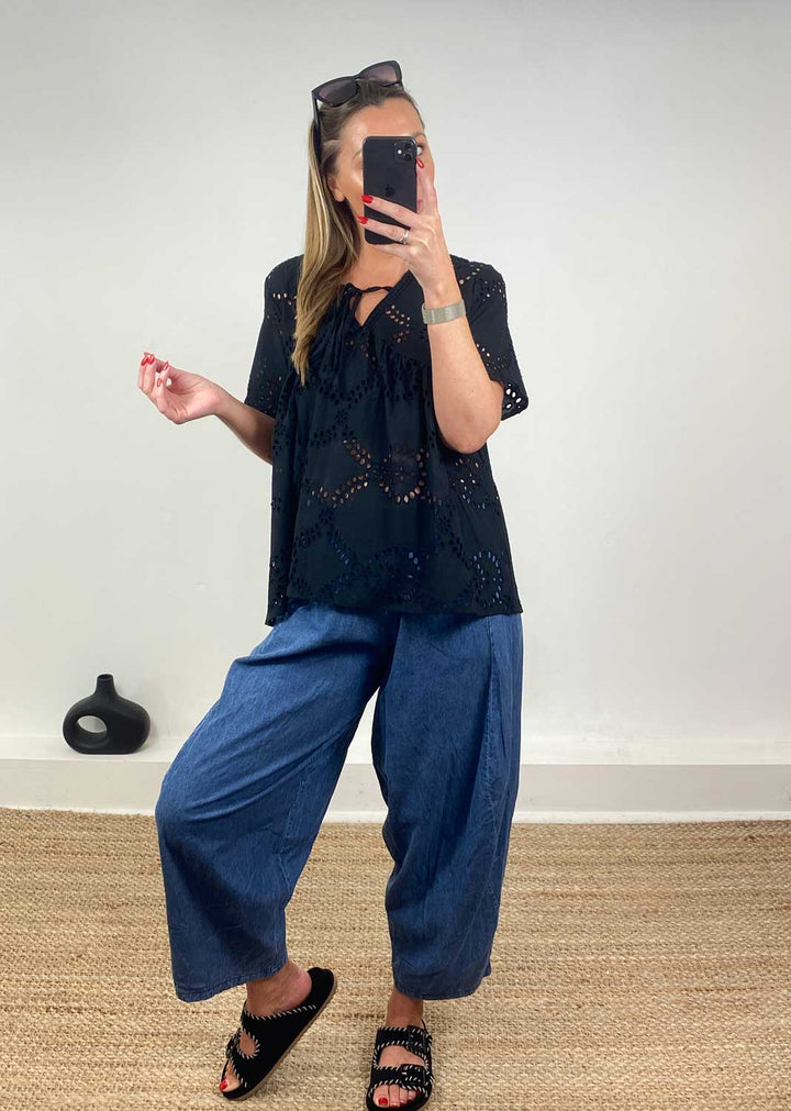 Flo Broderie Anglaise Top in Black