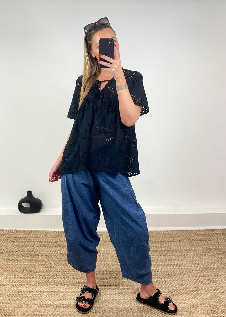 Flo Broderie Anglaise Top in Black