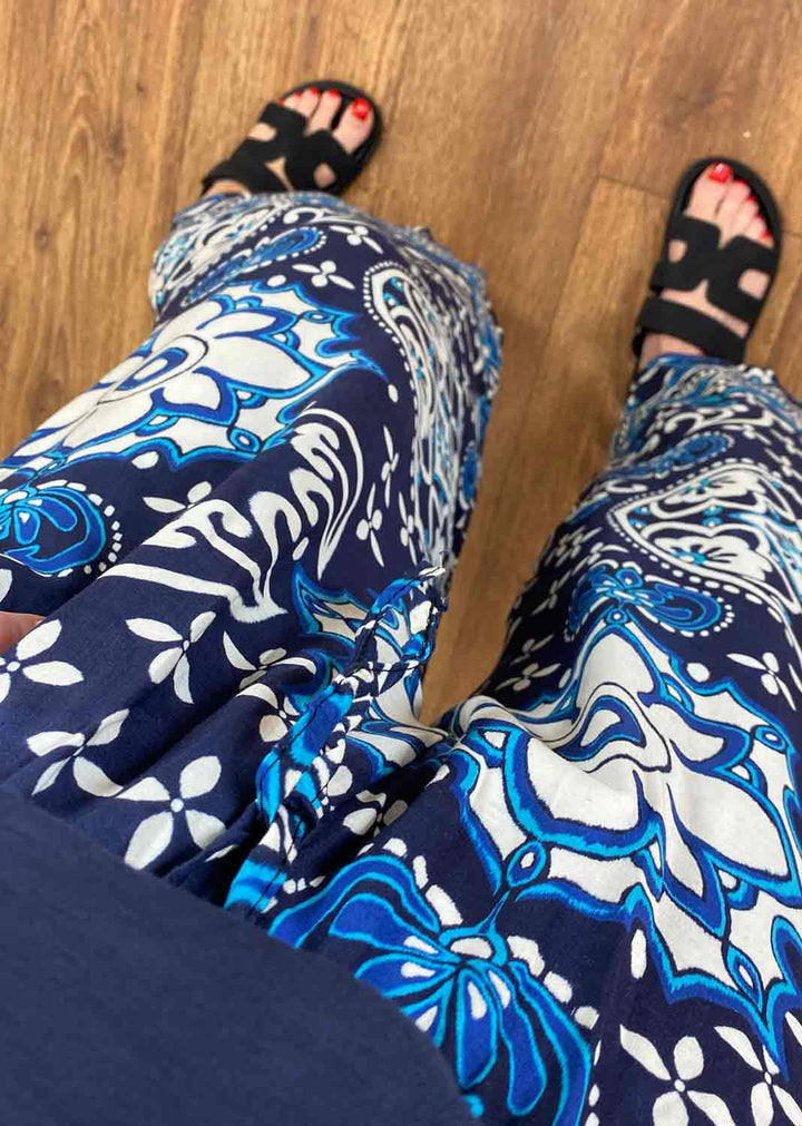 Frida Printed Wide Leg Pants in Blue