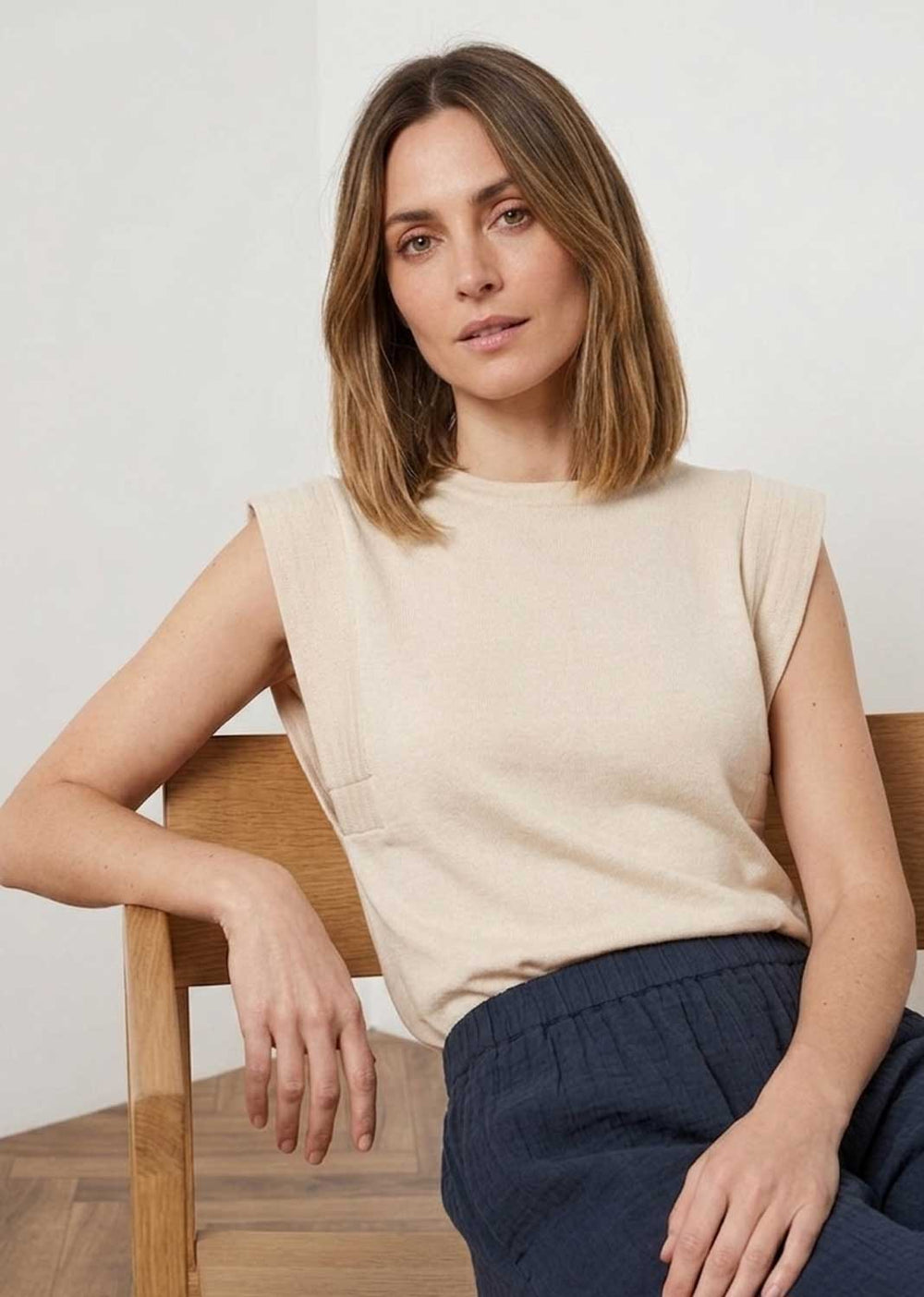 cream shoulder tshirt 