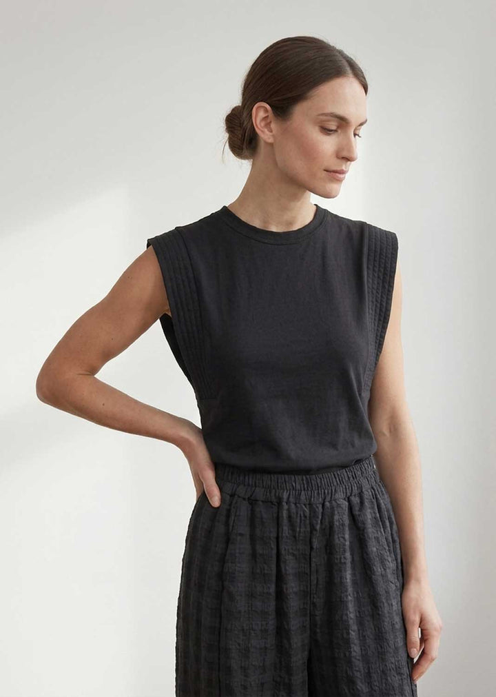 Genevieve Black Extended Shoulder Tshirt