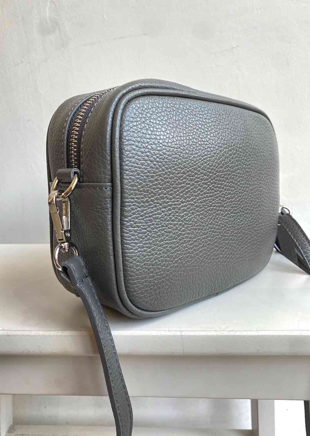 Global Leather Camera Bag - Dark Grey