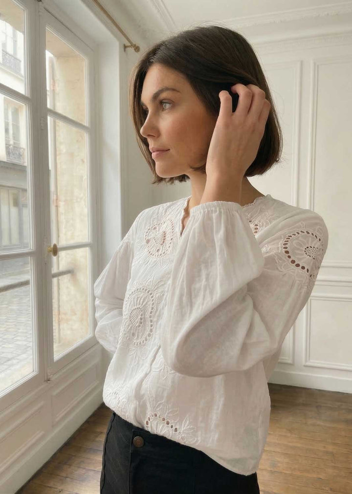 white embroidery cotton  blouse 