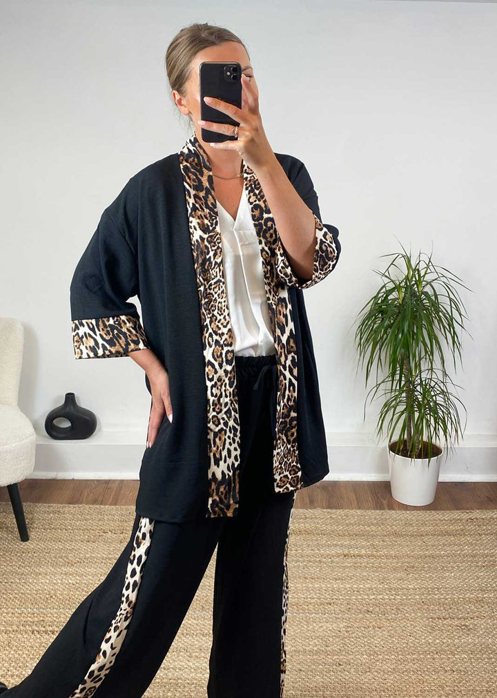 Jacques Leopard Kimono Jacket In Black