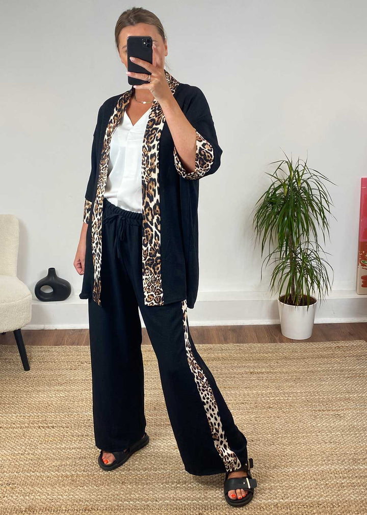 Jacques Leopard Kimono Jacket In Black