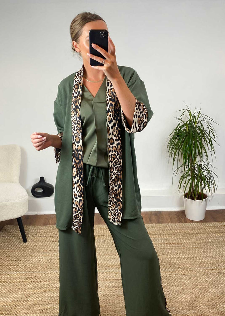 Jacques Leopard Kimono Jacket in Khaki