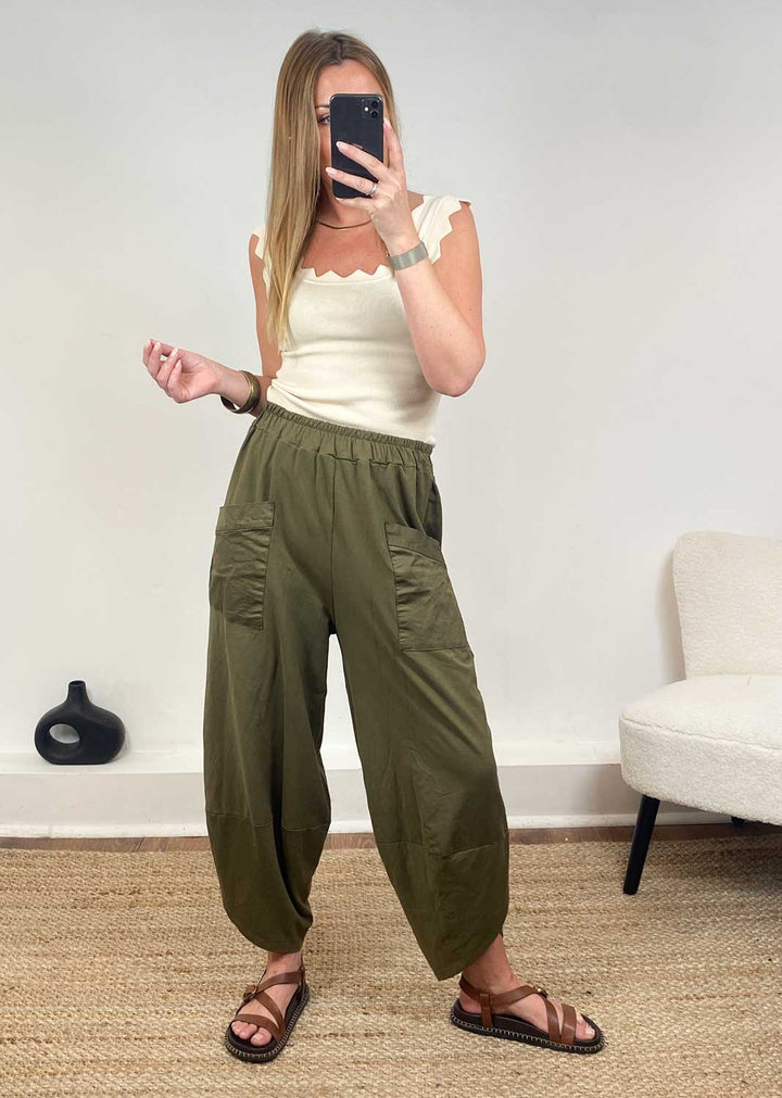 Buxton Jersey Barrel Pocket Pants in Cargo Green