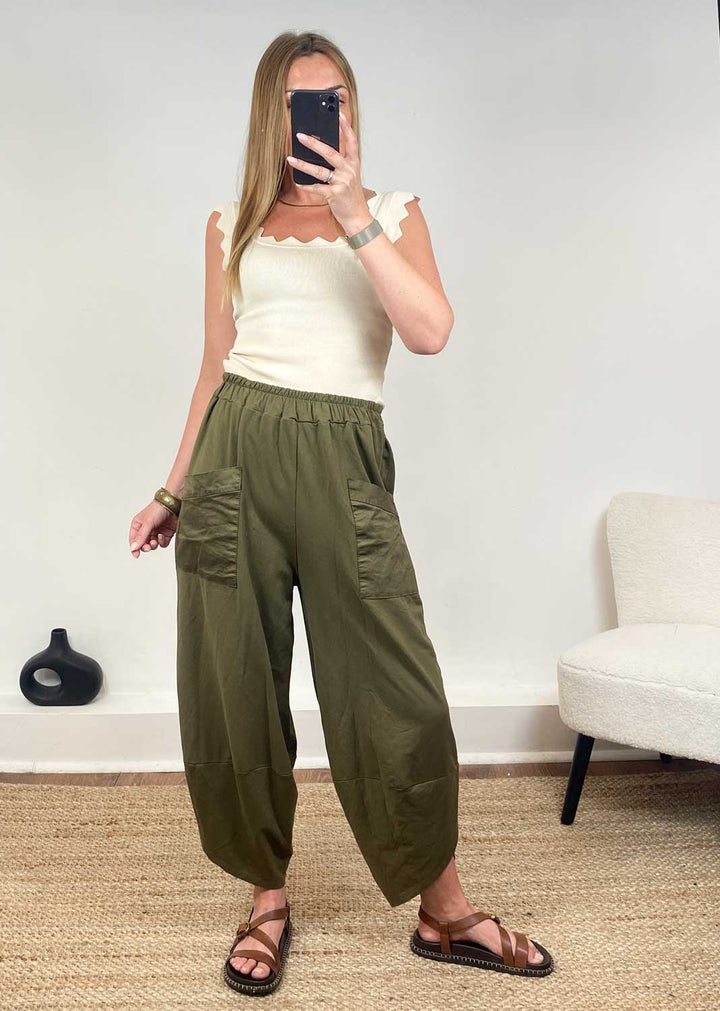 Buxton Jersey Barrel Pocket Pants in Cargo Green