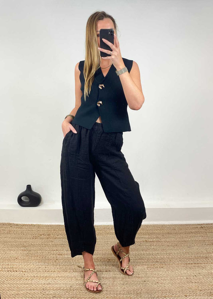 Keisha Linen Barrel Pants in Black