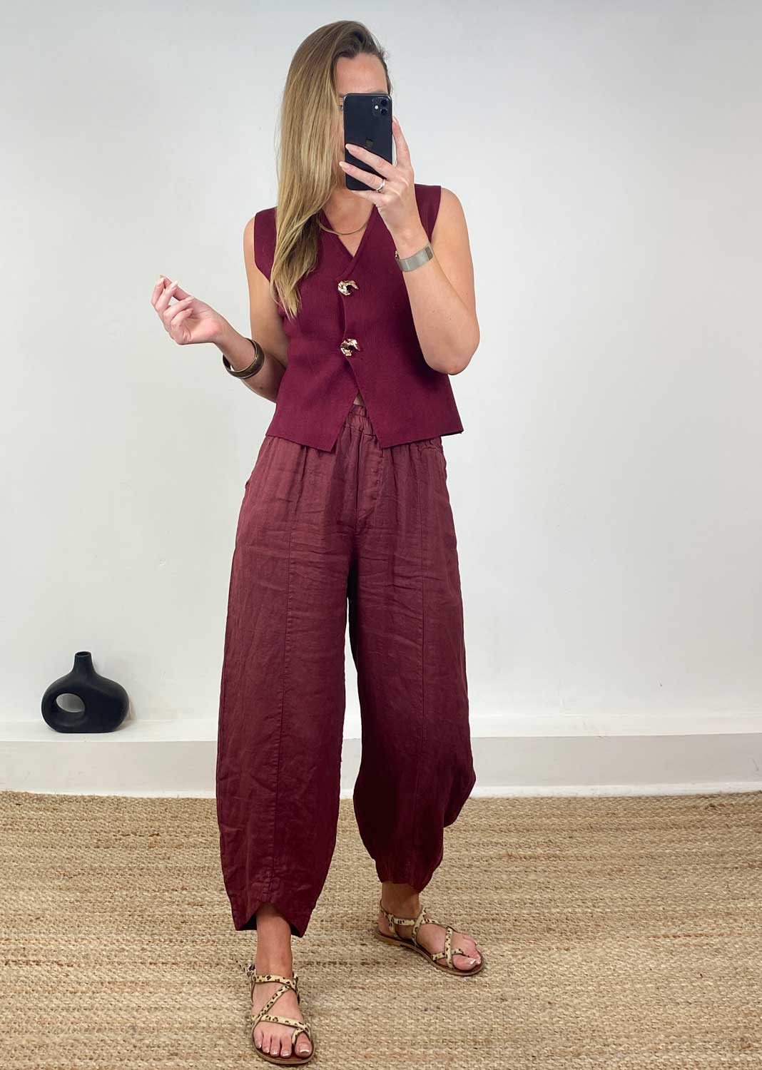 Keisha Linen Barrel Pants in Burgundy