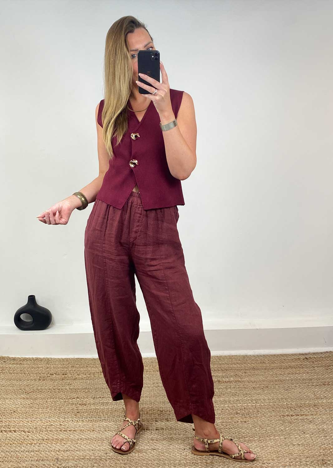 Keisha Linen Barrel Pants in Burgundy