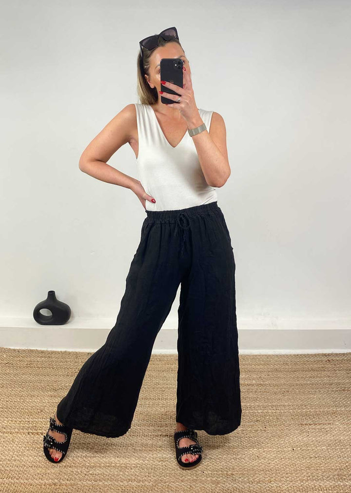 Leighton Linen Wide Leg Pants in Black