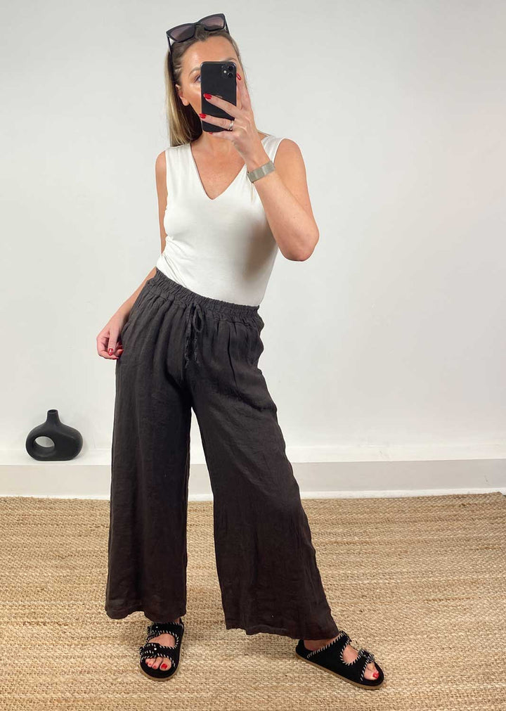 Leighton Linen Wide Leg Pants in Espresso Brown