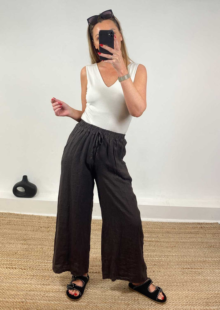 Leighton Linen Wide Leg Pants in Espresso Brown