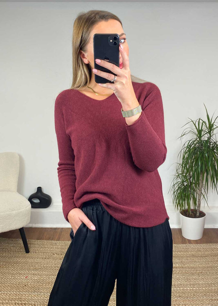 Lorna V Neck Jumper in Burgundy