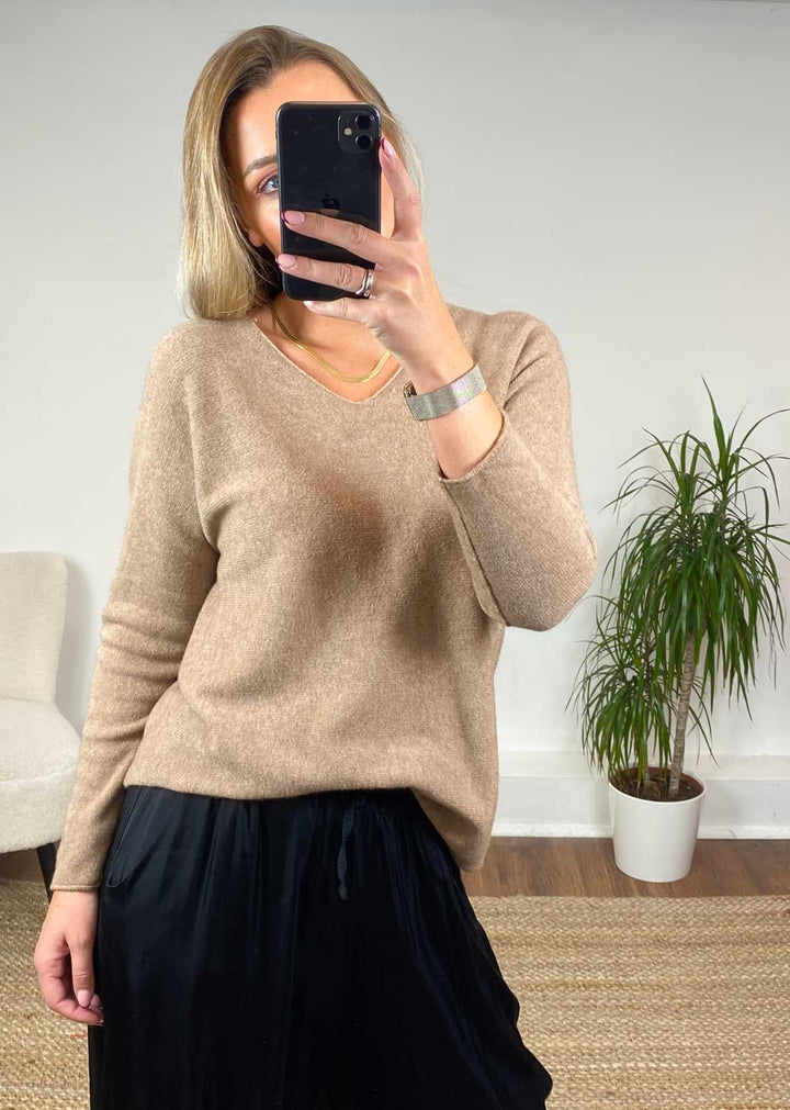 Lorna V Neck Knit Jumper in Camel