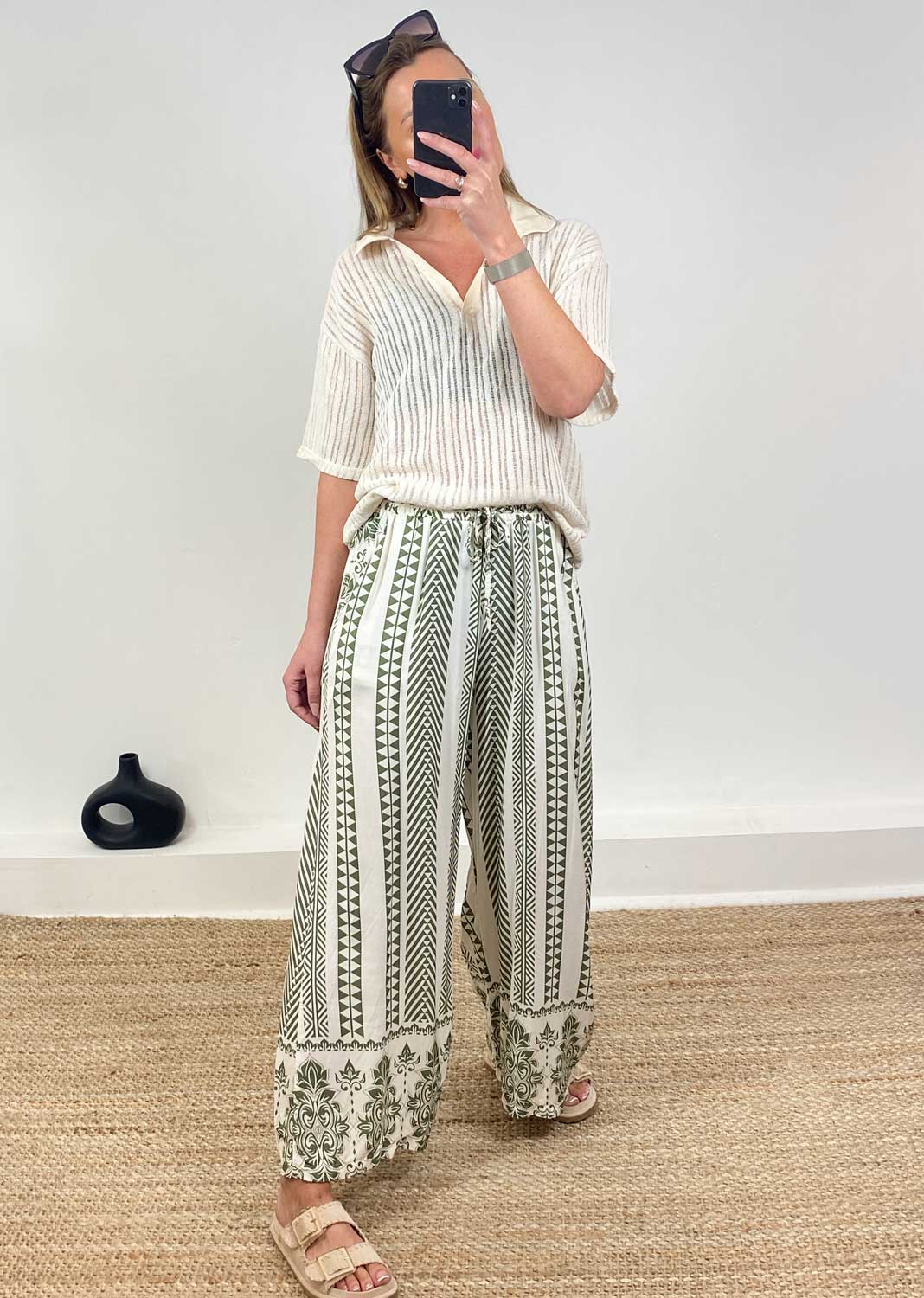 Lottie Printed Pants in Khaki