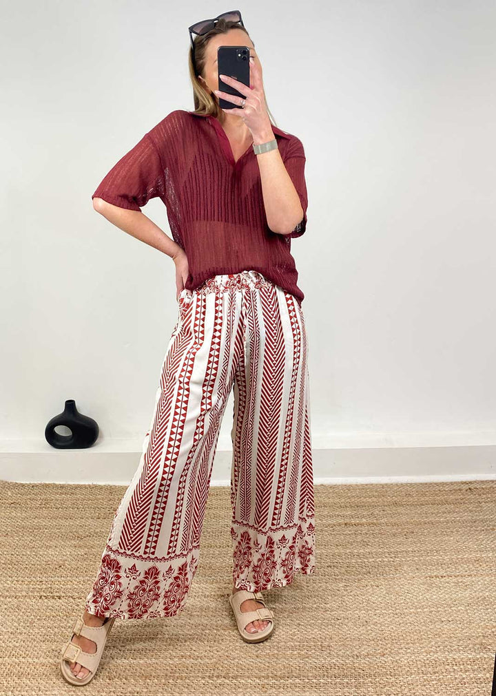 Cailey Knitted Polo Top in Burgundy