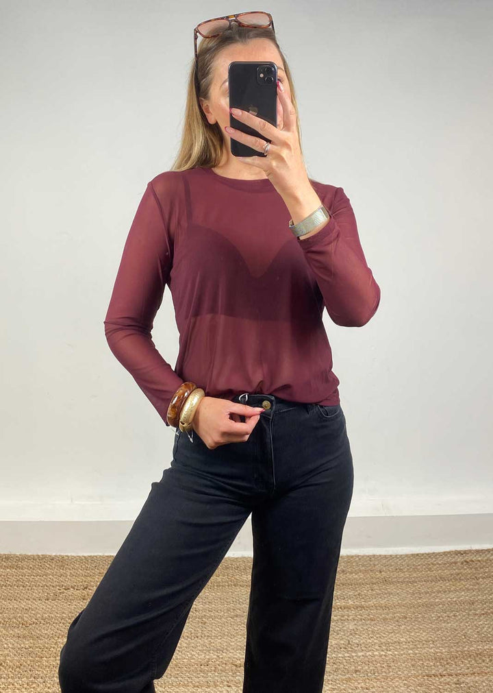 Maddie Sheer Top Burgundy