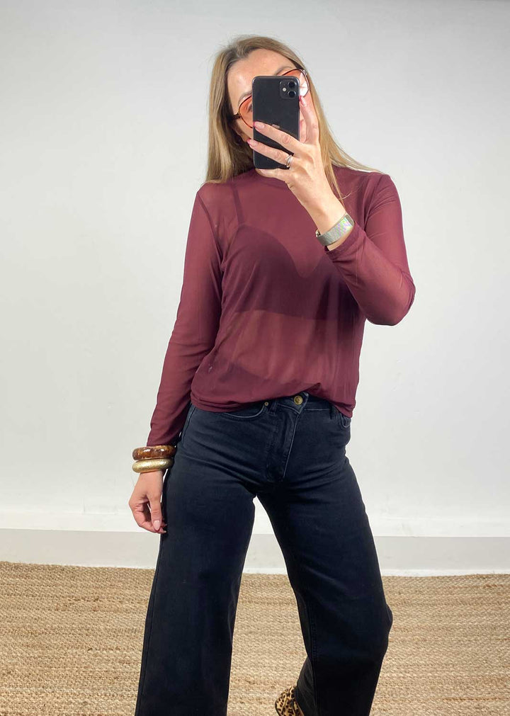 Maddie Sheer Top Burgundy
