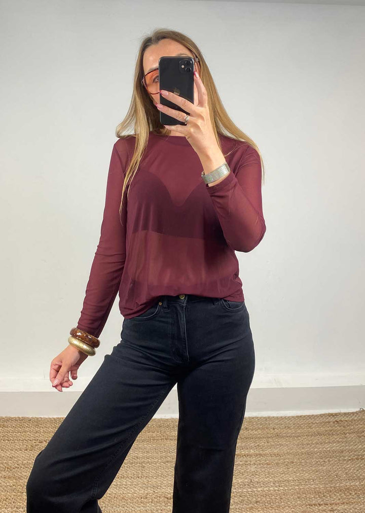 Maddie Sheer Top Burgundy