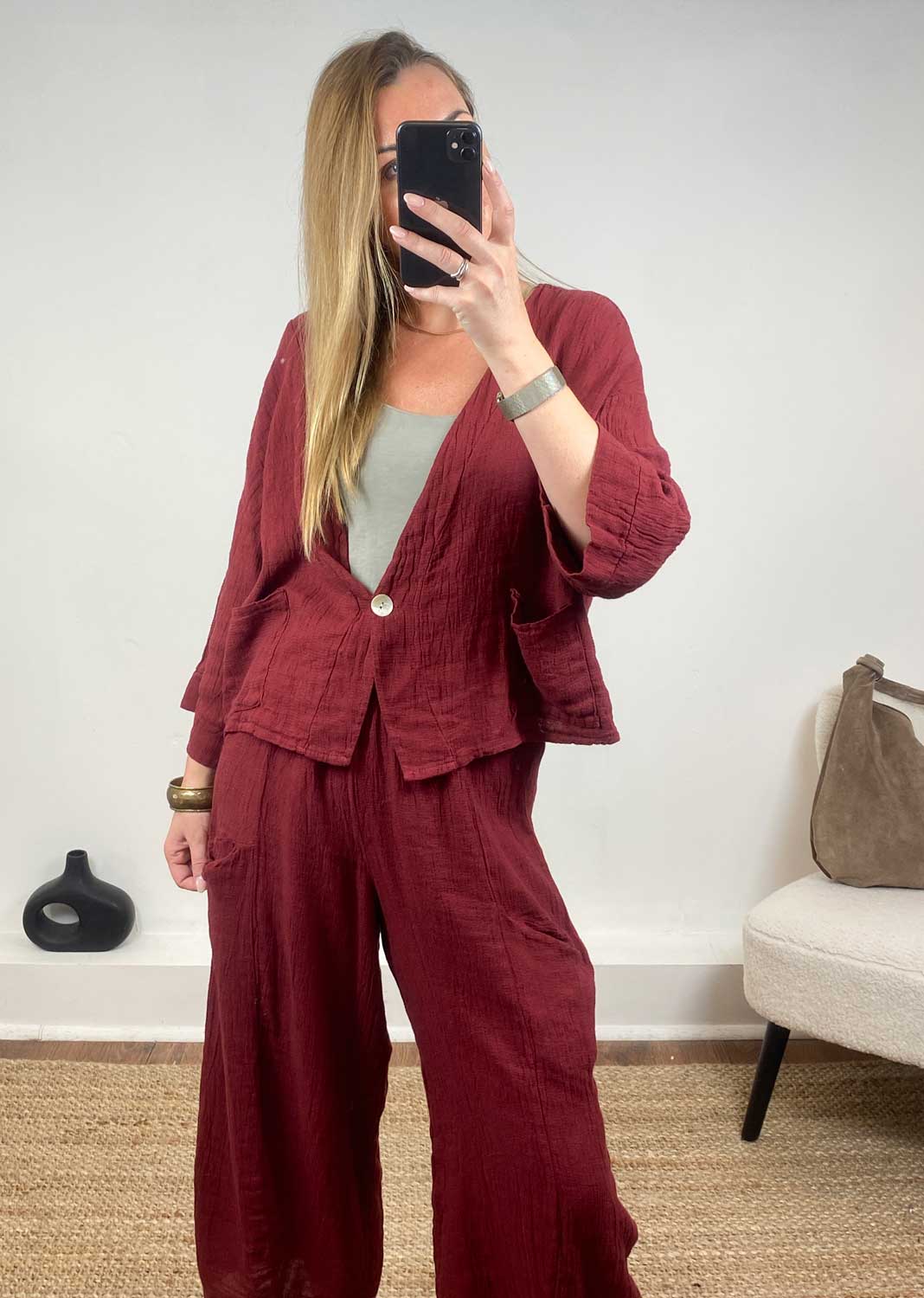 Milo Linen Jacket in Burgundy